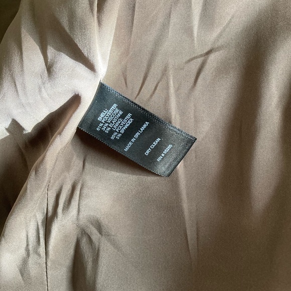 Express Editor Taupe Long Sleeve One-Button Blazer Suit Jacket Women’s Size 8 - Picture 4 of 13